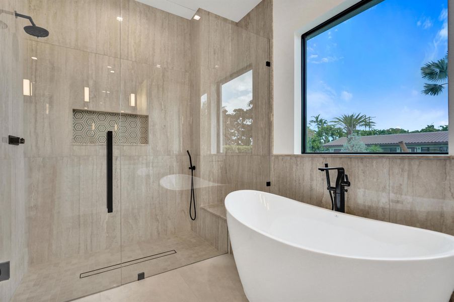 Furnished interior view inside a new home in , Lighthouse Point (Image 14).