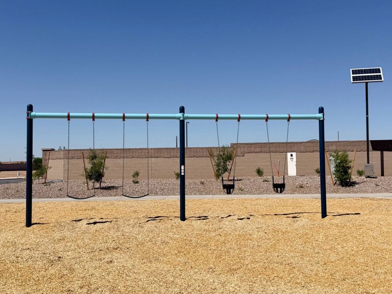 Community amenities in Skyline Village, San Tan Valley (Image 7).