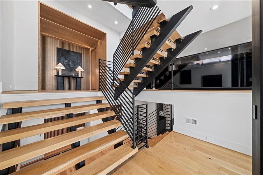 Image 113 of a home in .