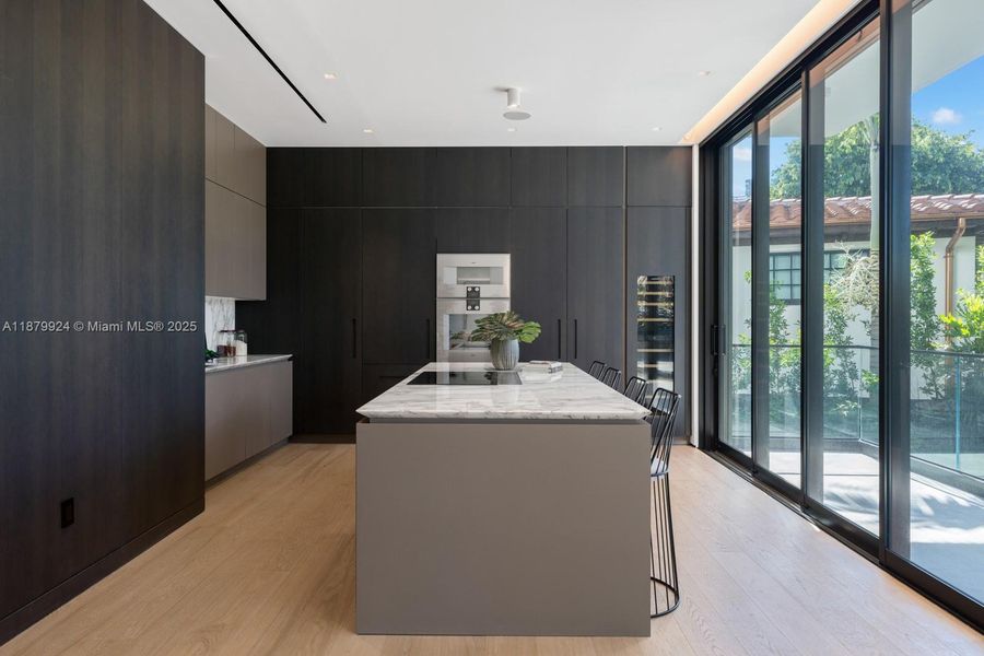 Furnished interior view inside a new home in , Miami Beach (Image 8).