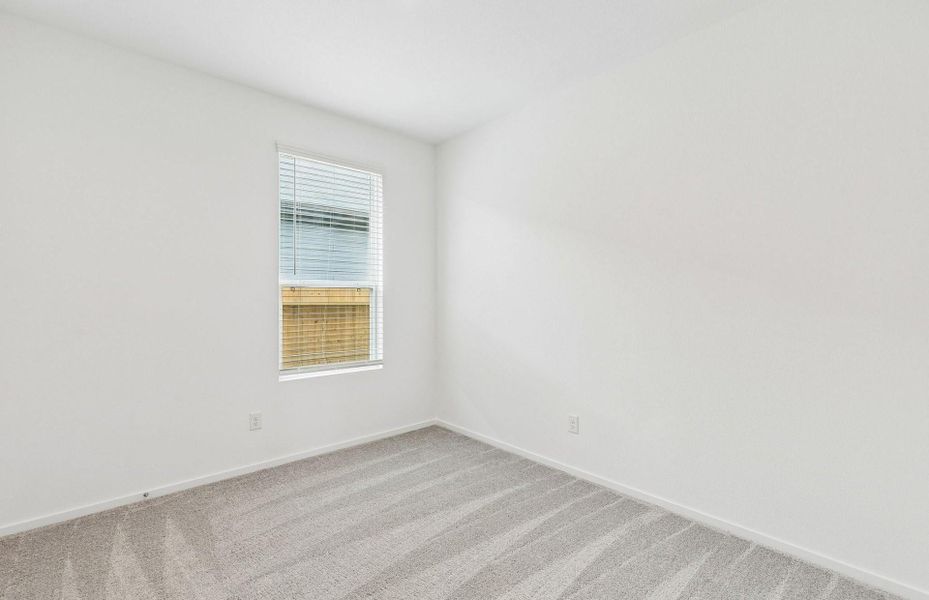 Spacious, unfurnished interior of a new home in Stokesbury, Waller (Image 26).