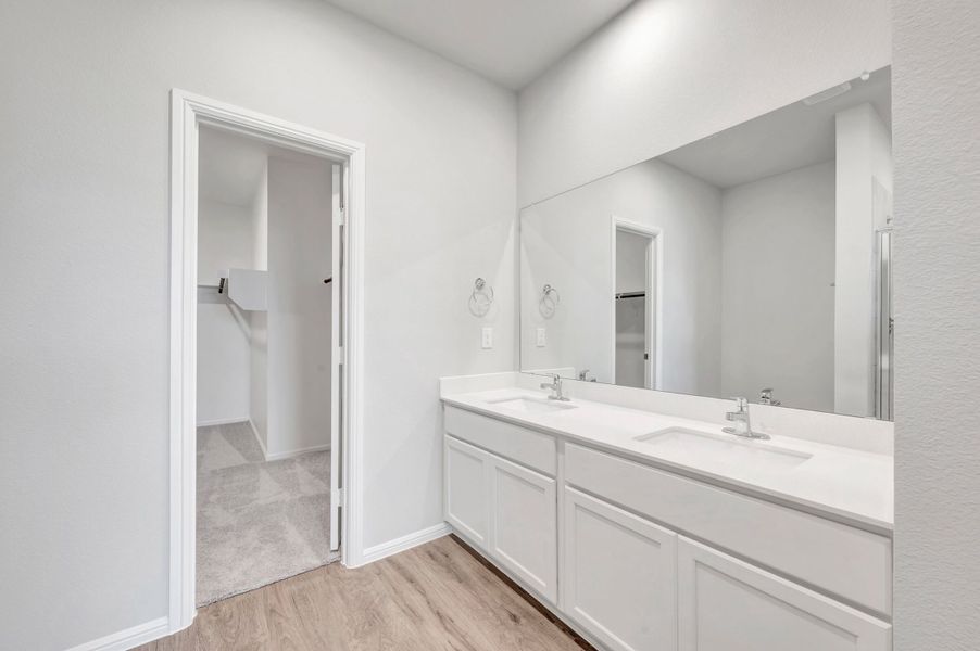 Owners Bathroom