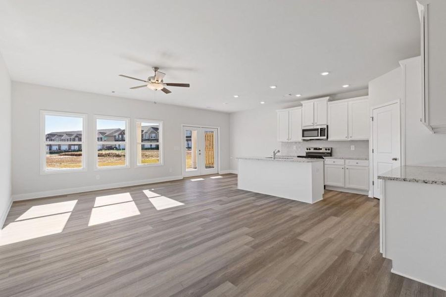 Spacious, unfurnished interior of a new home in , Dacula (Image 15).