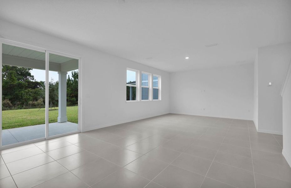 Spacious, unfurnished interior of a new home in Hyland Trail, Green Cove Springs (Image 20). Spacious, unfurnished interior of a new home in Hyland Trail, Green Cove Springs (Image 20).