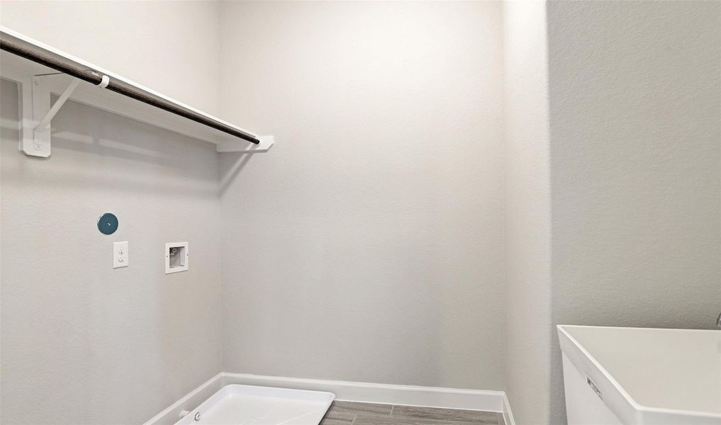 Spacious, unfurnished interior of a new home in Waterstone on Lake Conroe, Montgomery (Image 16). Spacious, unfurnished interior of a new home in Waterstone on Lake Conroe, Montgomery (Image 16).