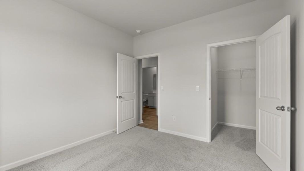 Spacious, unfurnished interior of a new home in Liberty Crossing, Braselton (Image 15).