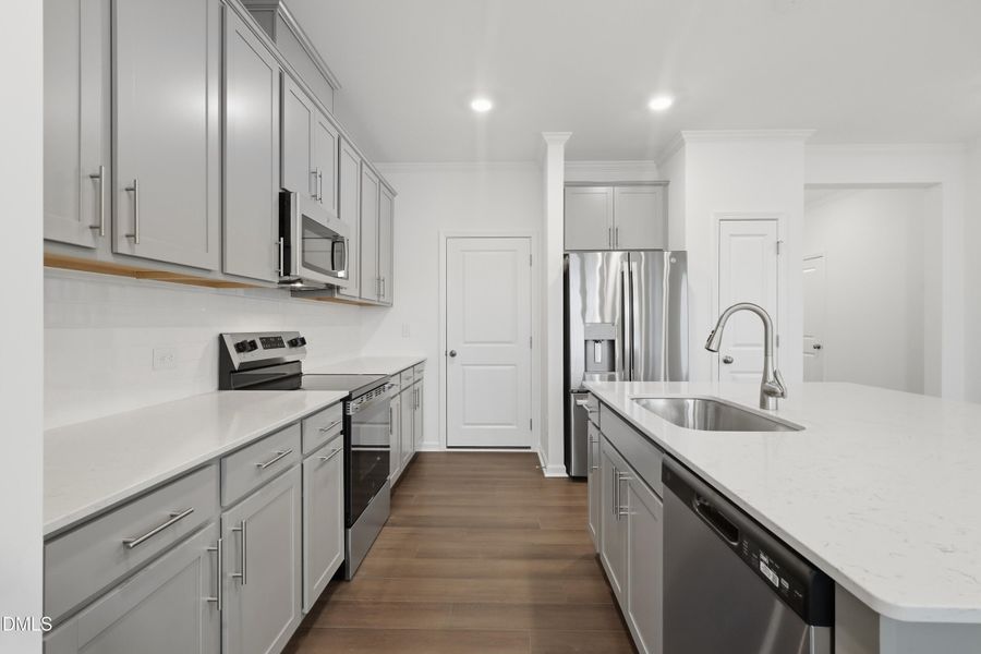 SUN_MyrtleMeadows_Pic_CarsonII-17