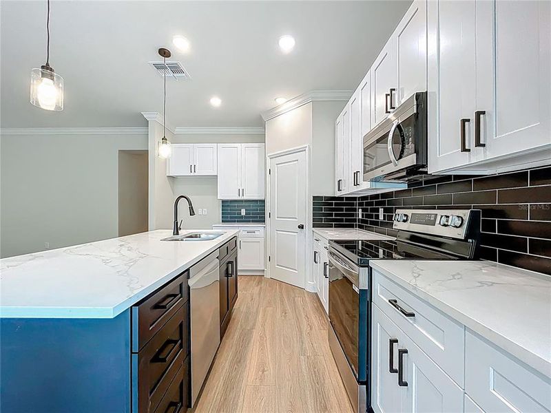 Furnished interior view inside a new home in , Eustis (Image 10).