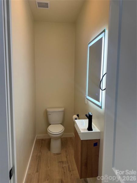 Furnished interior view inside a new home in , Hickory (Image 10).