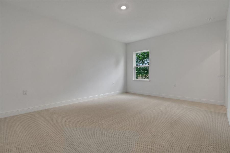 Spacious, unfurnished interior of a new home in Crossroads at Kelly Park, Apopka (Image 17). Spacious, unfurnished interior of a new home in Crossroads at Kelly Park, Apopka (Image 17).