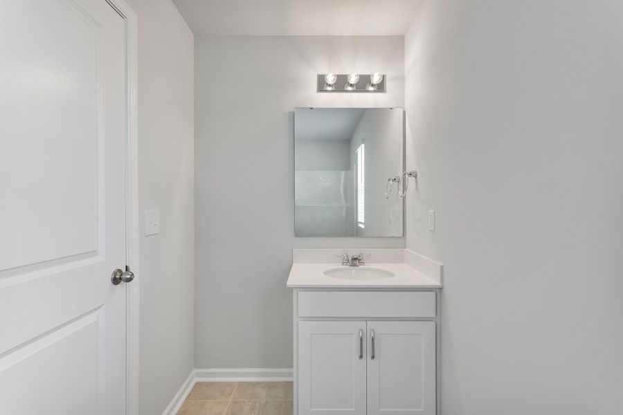 2,427sf New Home in Aberdeen, NC.  - Slide 26