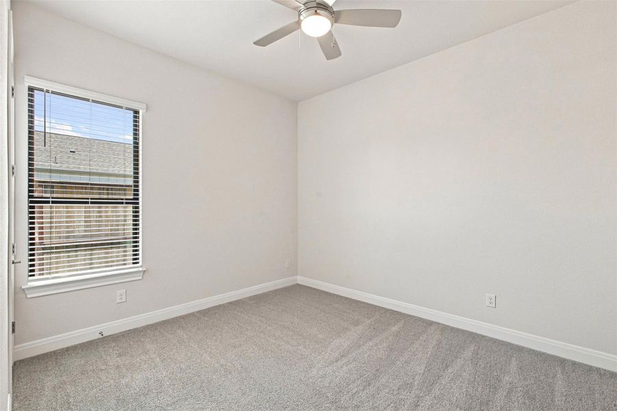 Spacious, unfurnished interior of a new home in Northfork, Liberty Hill (Image 30).