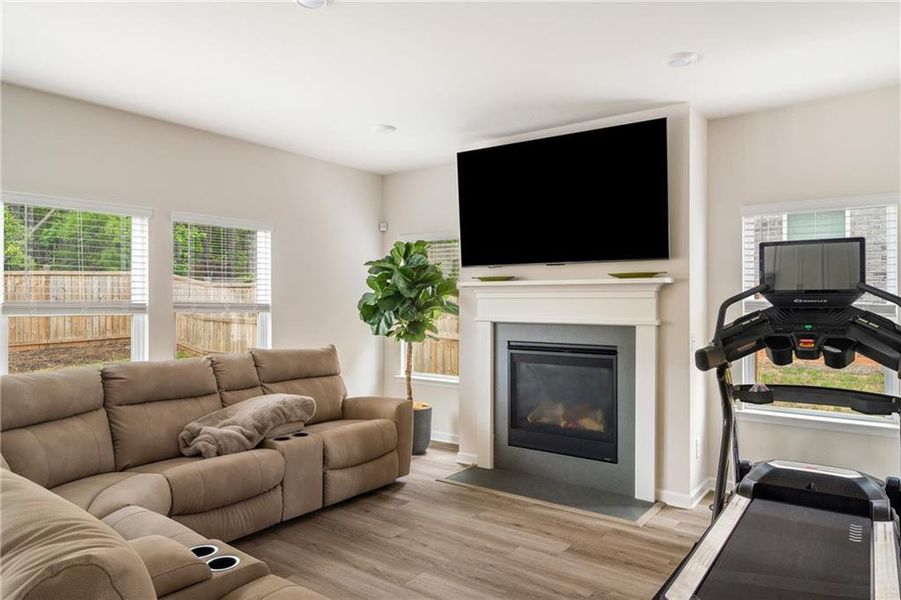Furnished interior view inside a new home in Creekside at Oxford Park, Fairburn (Image 12). Furnished interior view inside a new home in Creekside at Oxford Park, Fairburn (Image 12).