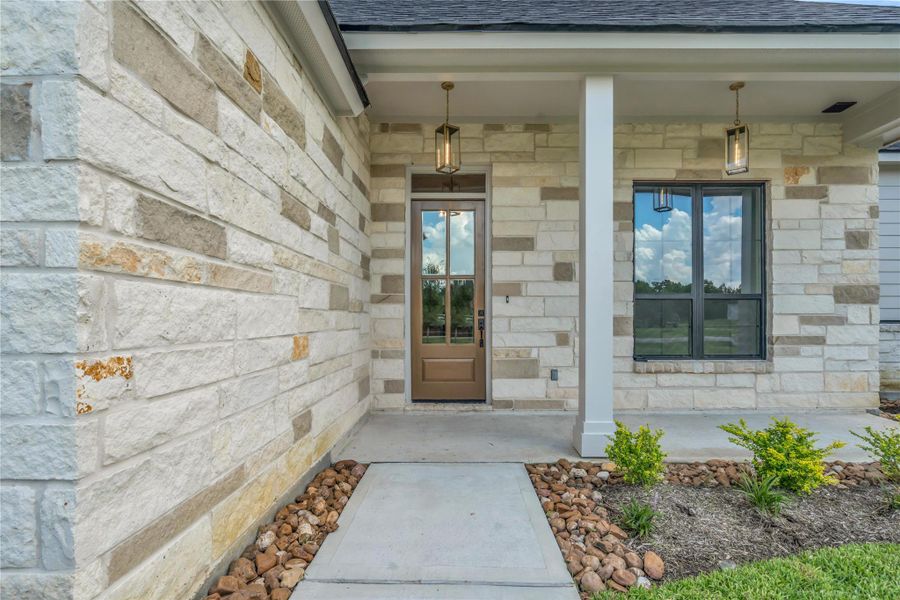 Exterior details and patio area of a home in Chapel Bend, Montgomery (Image 3). Exterior details and patio area of a home in Chapel Bend, Montgomery (Image 3).