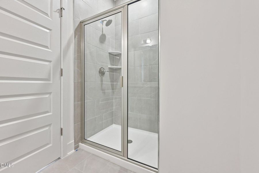 22-web-or-mls-Dunzo Dr-S1203-022