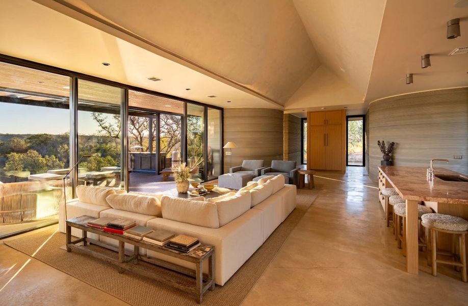 Community amenities in , Spicewood (Image 21).