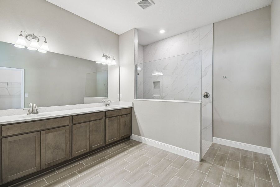 Image 71 of a home in Pinecone Reserve.