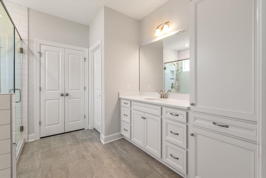 Furnished interior view inside a new home in The Enclave at French Quarter Creek, Huger (Image 10).