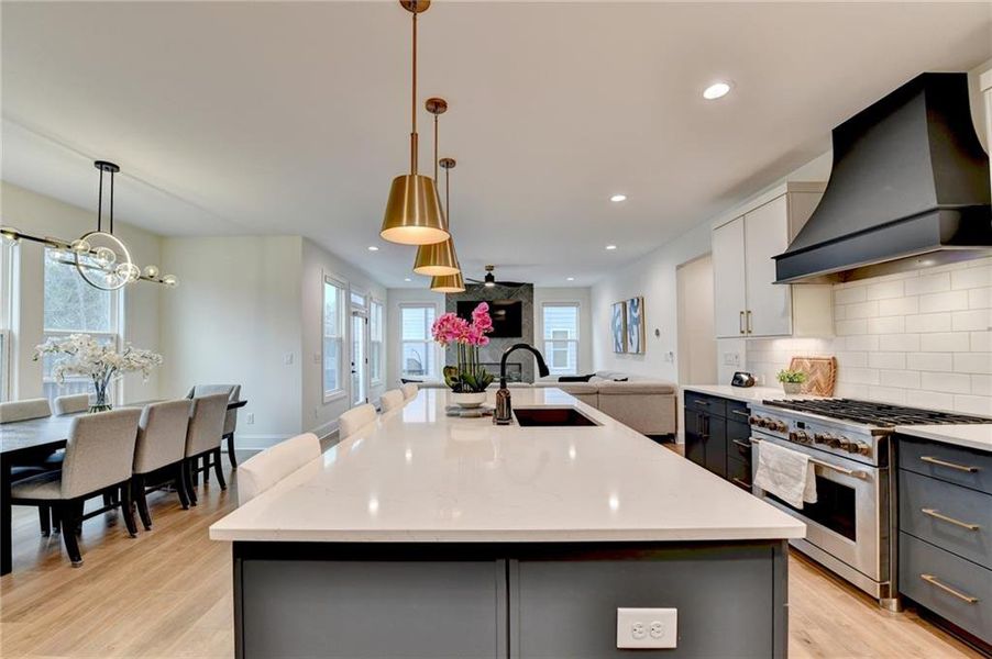 Furnished interior view inside a new home in , Woodstock (Image 35).