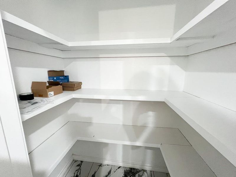 Walk-In Pantry Walk-In Pantry