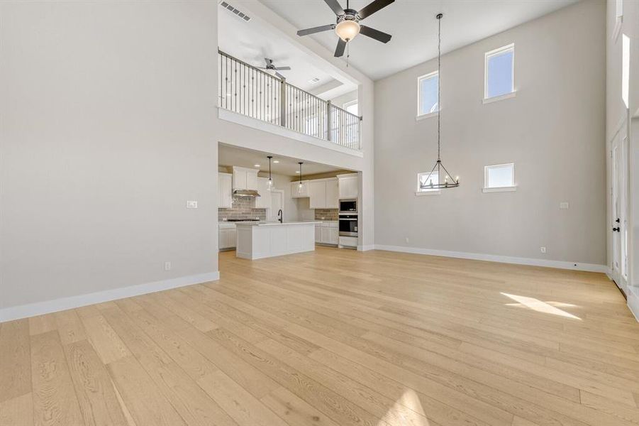 Spacious, unfurnished interior of a new home in Wellington, Fort Worth (Image 14). Spacious, unfurnished interior of a new home in Wellington, Fort Worth (Image 14).