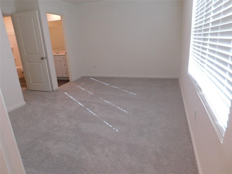 Image 33 of a home in Royal Pines.