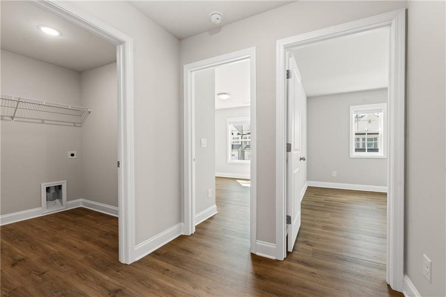Spacious, unfurnished interior of a new home in , Duluth (Image 36).