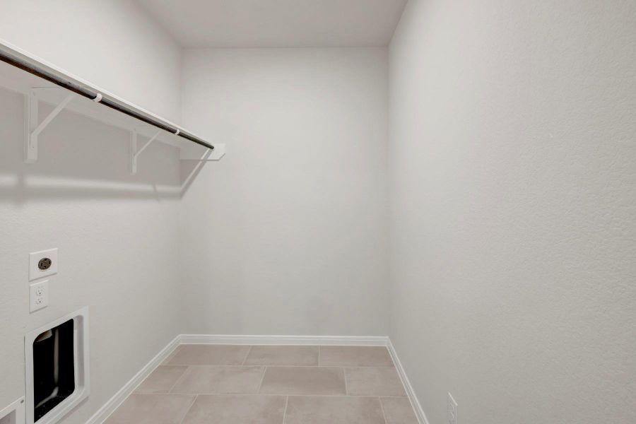 Spacious, unfurnished interior of a new home in Escondido - Retreat Collection, Magnolia (Image 10).