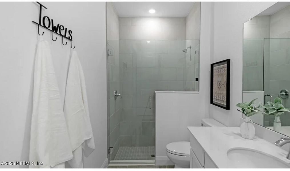 Furnished interior view inside a new home in St Augustine Lakes: St Augustine Lakes 40S, St. Augustine (Image 10).