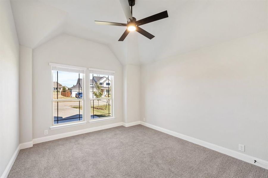 Spacious, unfurnished interior of a new home in Villages of Walnut Grove, Midlothian (Image 23).