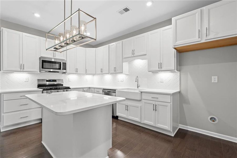 Furnished interior view inside a new home in Laurel Farms, Dallas (Image 5).