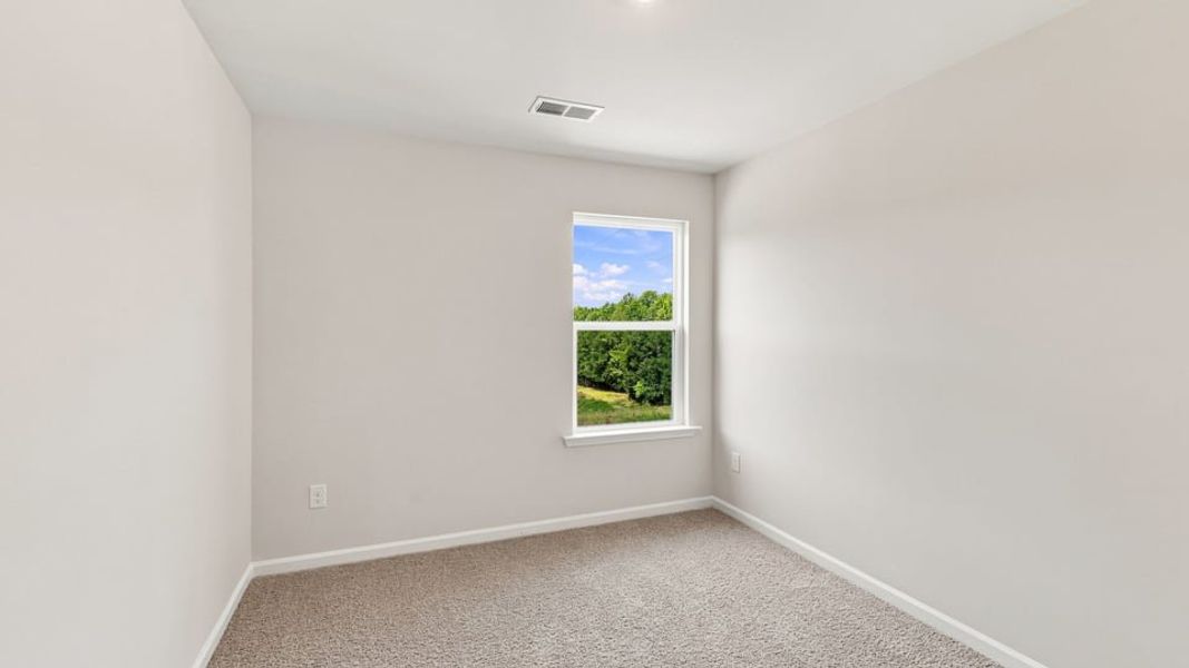 Spacious, unfurnished interior of a new home in Baxter Village, Boiling Springs (Image 20).