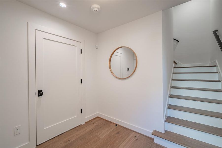 Spacious, unfurnished interior of a new home in , University Park (Image 18).