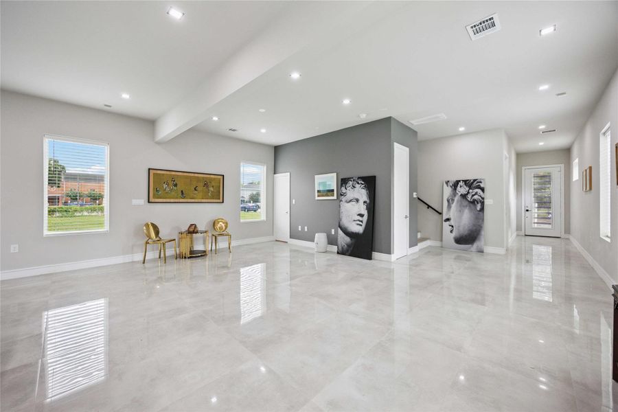 Image 29 of a home in .