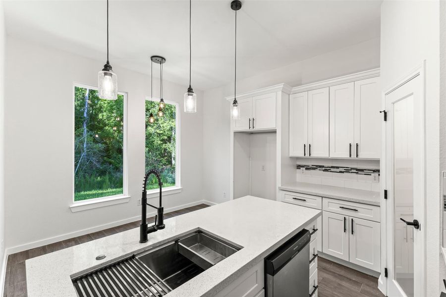 Furnished interior view inside a new home in , Conroe (Image 8).
