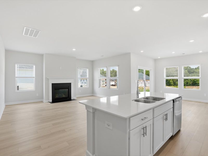 Furnished interior view inside a new home in Vickery Station, Woodruff (Image 4).