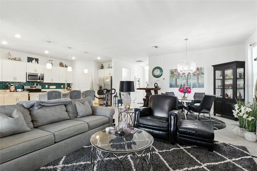 Furnished interior view inside a new home in , Venice (Image 28).