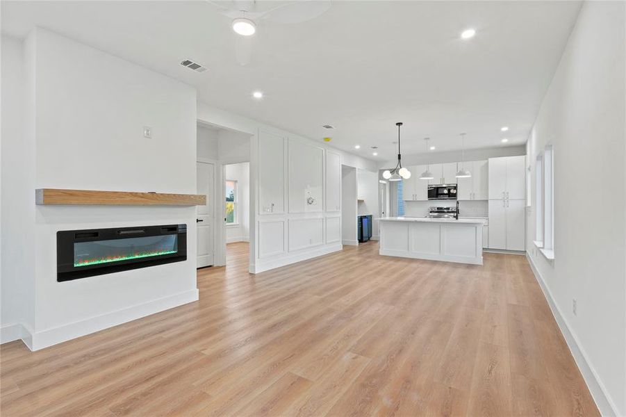 Spacious, unfurnished interior of a new home in , Dallas (Image 18). Spacious, unfurnished interior of a new home in , Dallas (Image 18).
