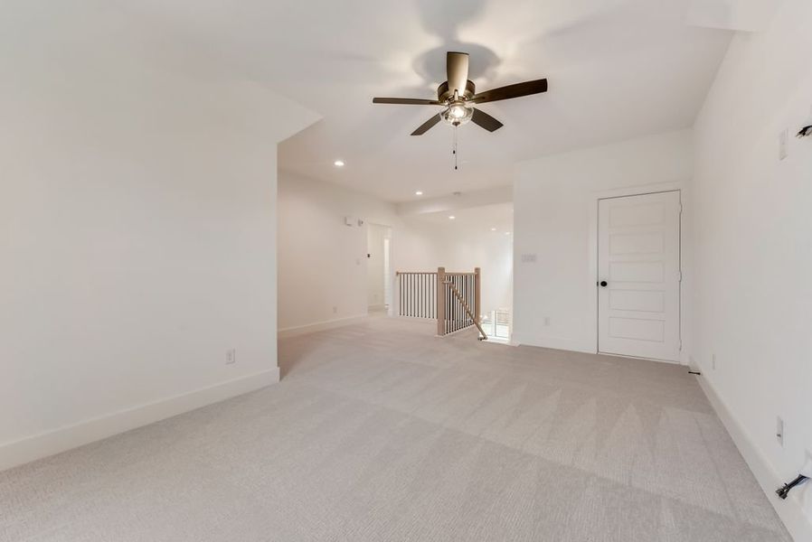 Representative unfurnished interior of a home built from the Ames - SH 5254 by Shaddock Homes in Grand Oaks at Green Meadows - 60', Celina (Image 30). Representative unfurnished interior of a home built from the Ames - SH 5254 by Shaddock Homes in Grand Oaks at Green Meadows - 60', Celina (Image 30).