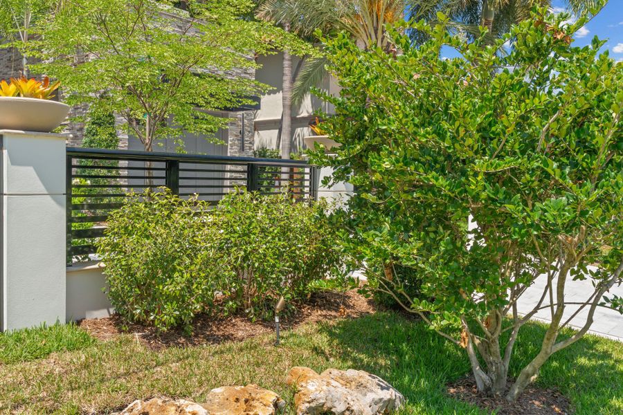 21-web-or-mls-2839 NE 26th Pl Fort Laude