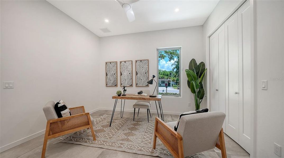 Furnished interior view inside a new home in , Sarasota (Image 43).