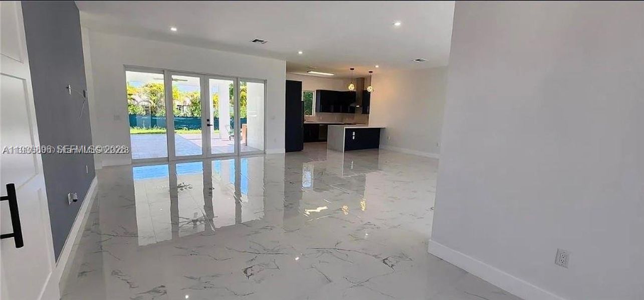 Spacious, unfurnished interior of a new home in , Homestead (Image 17). Spacious, unfurnished interior of a new home in , Homestead (Image 17).