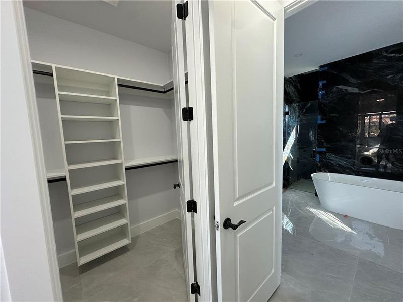 Image 11 of a home in .