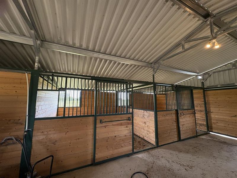 Double Door Stall