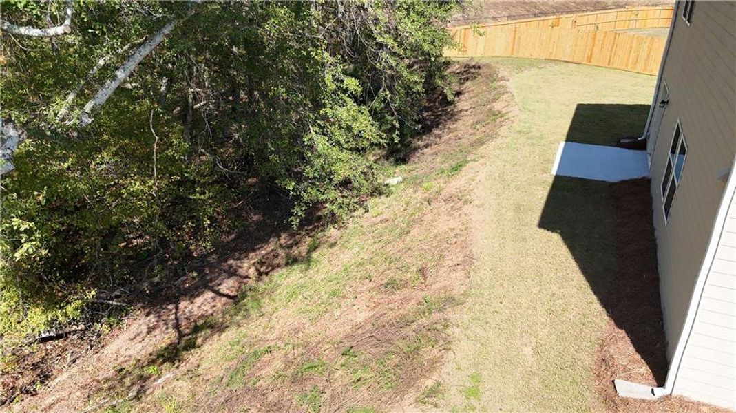 Image 10 of a home in Casteel.