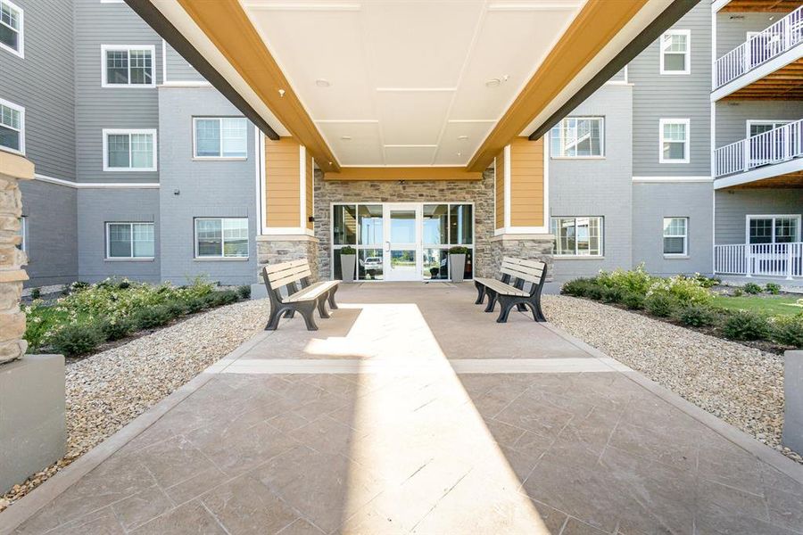 Nice Entry with 24 Hour Secured Doors Nice Entry with 24 Hour Secured Doors