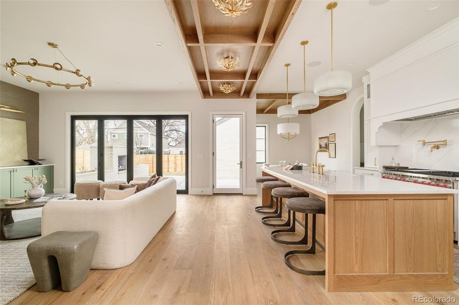 Community amenities in , Denver (Image 35).