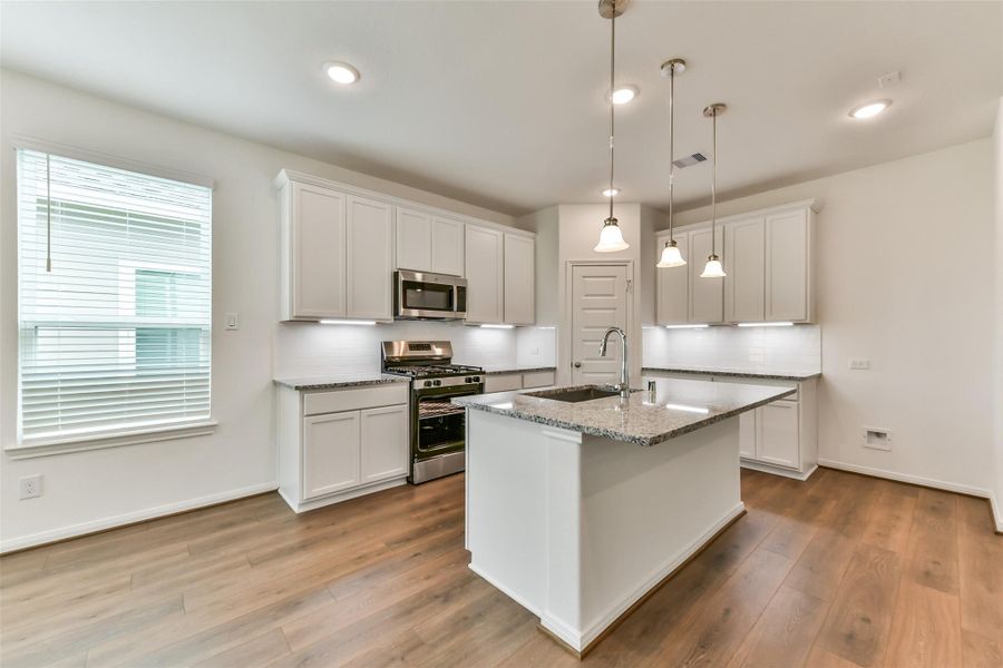 Furnished interior view inside a new home in Anderson Lake, Houston (Image 13).