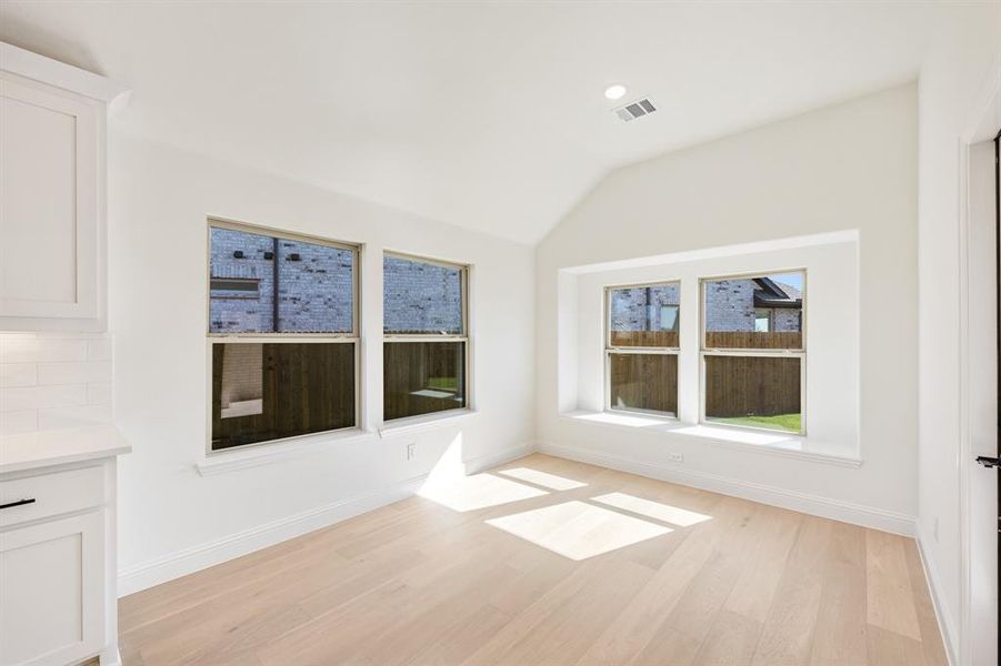 Spacious, unfurnished interior of a new home in Willow Wood Classic 60, McKinney (Image 19).