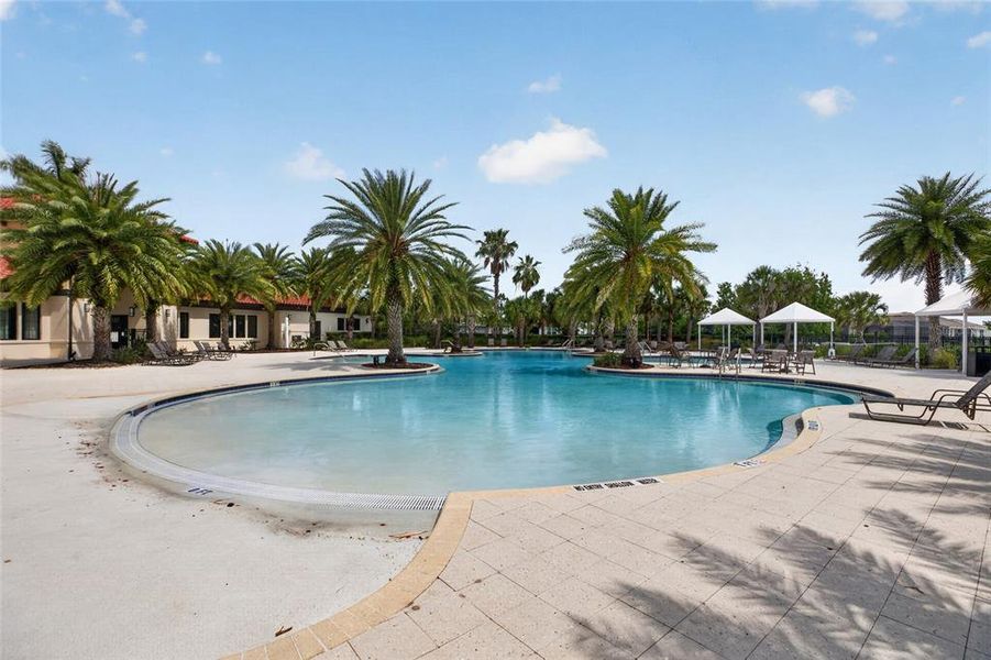 Community amenities in , Palmetto (Image 51). Community amenities in , Palmetto (Image 51).